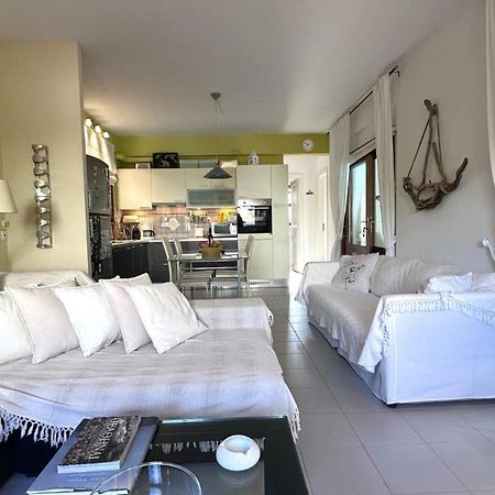 Villa Amy With A Pool In Porto Hydra By Goutos Properties Thermisia Luaran gambar